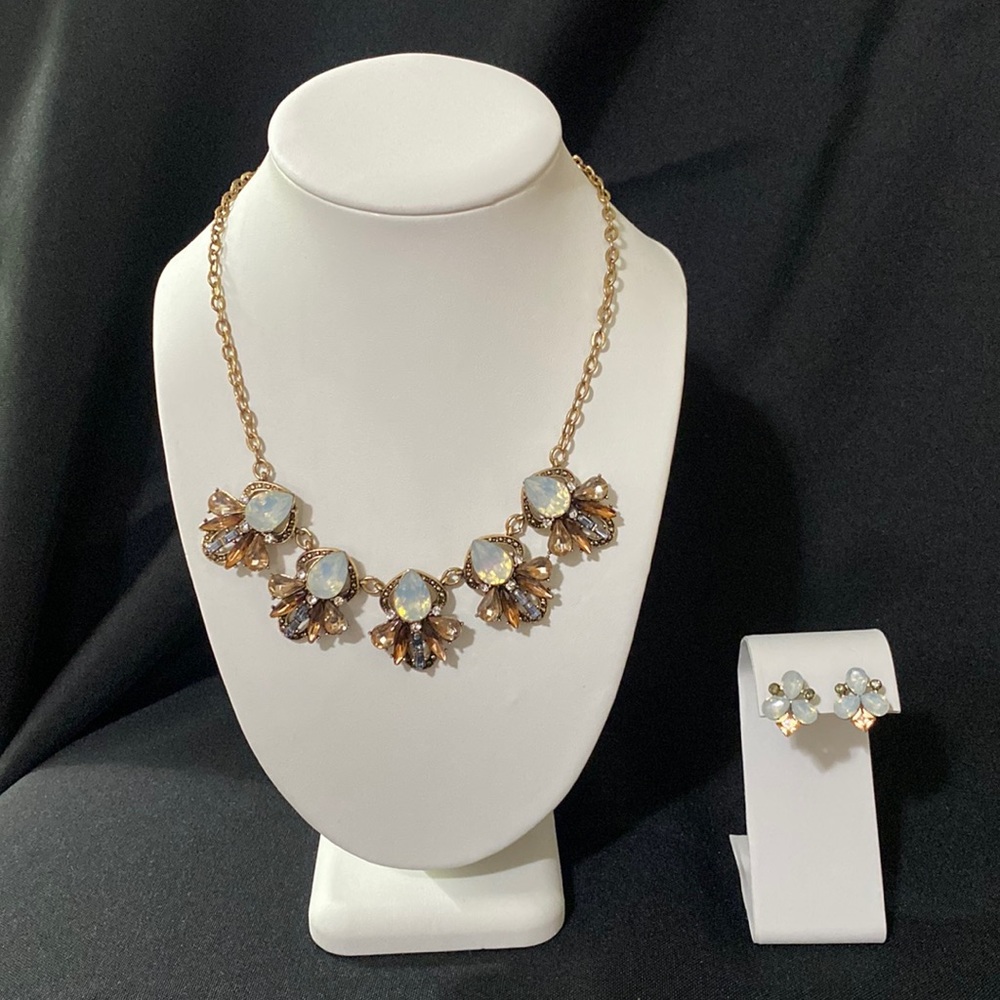 Vintage Multi Color and Gold Tone Statement Necklace and Earrings